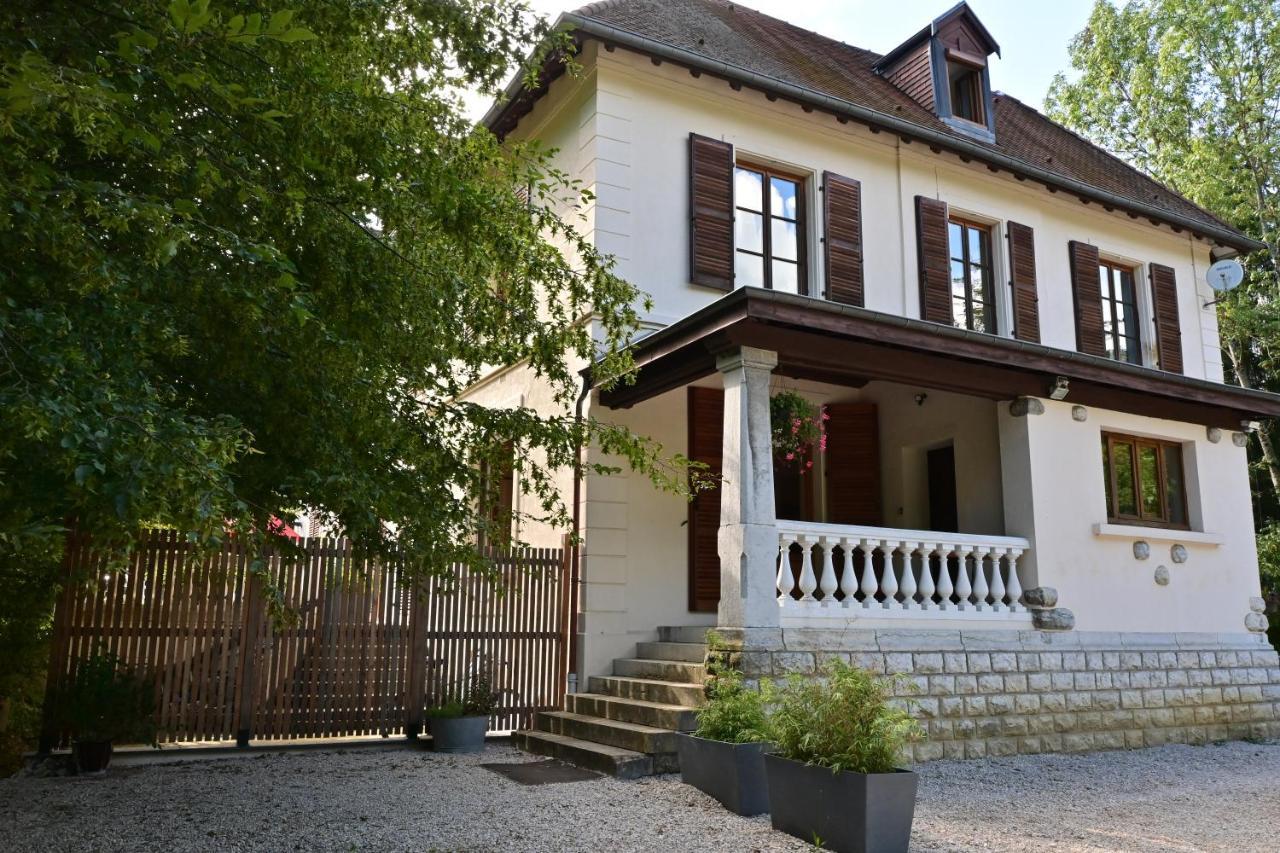 La Villa Du Papetier Boussieres Exteriör bild